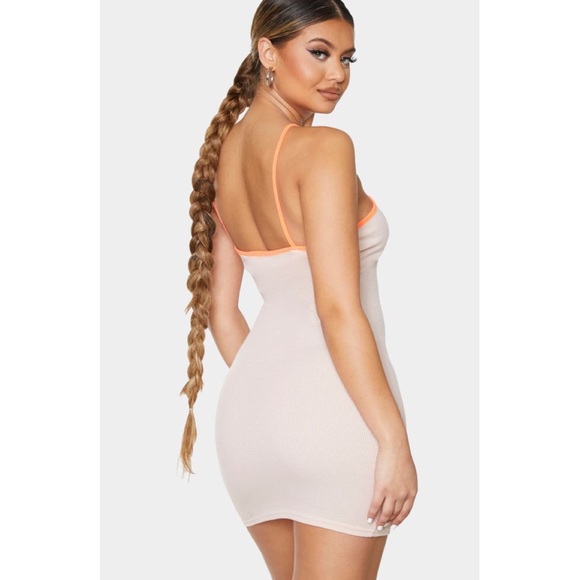 PrettyLittleThing bodycon dress - Picture 1 of 5